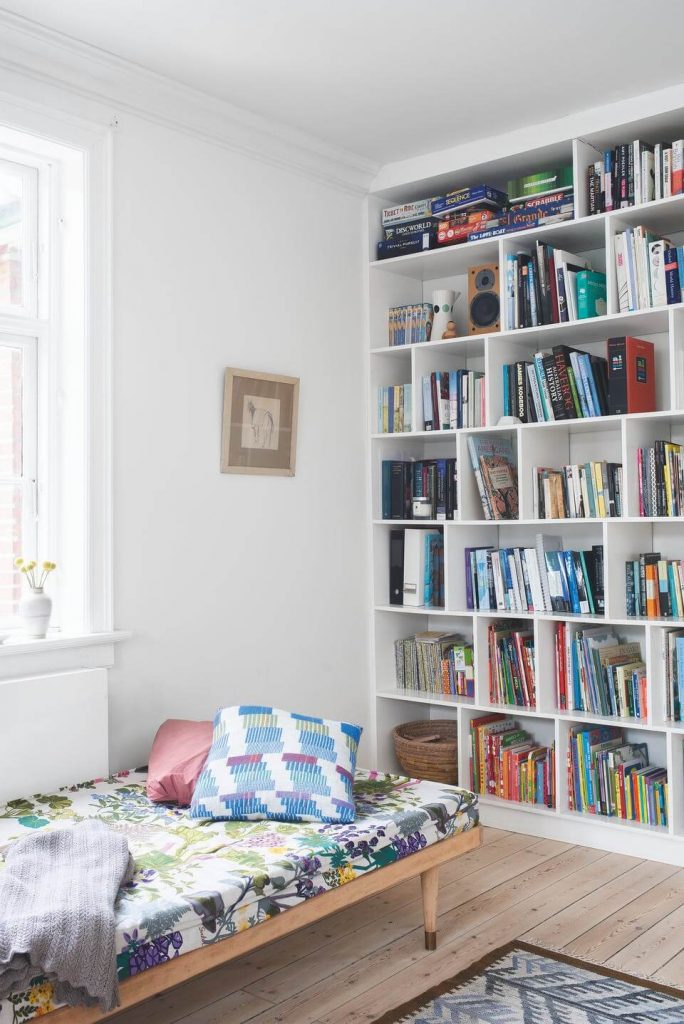 مدل کتابخانه برای سفید اتاق خواب